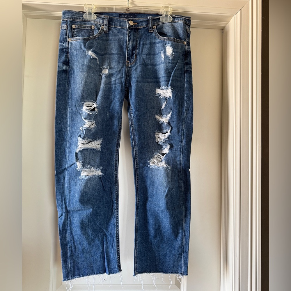 Just USA Mid Rise Destroyed Crop Jeans